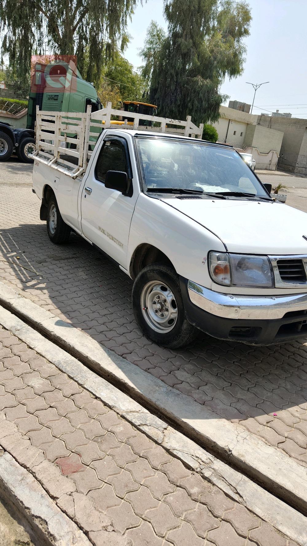 Nissan Pickup